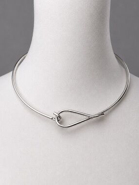 Silver Tone Knot Choker Necklace